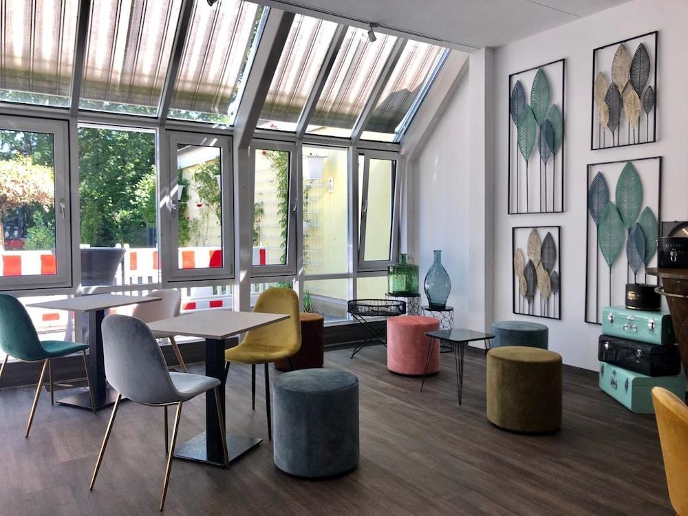 Arthotel Ana Eden Карлсруэ Экстерьер фото